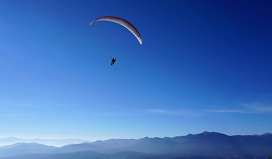 paragliding-sun-freedom.JPG